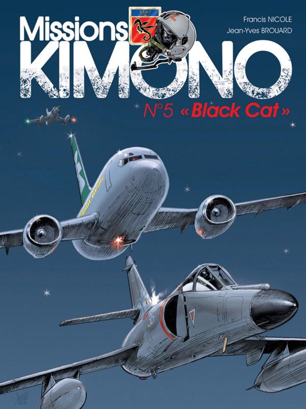 Code Kimono 5- Black Cat